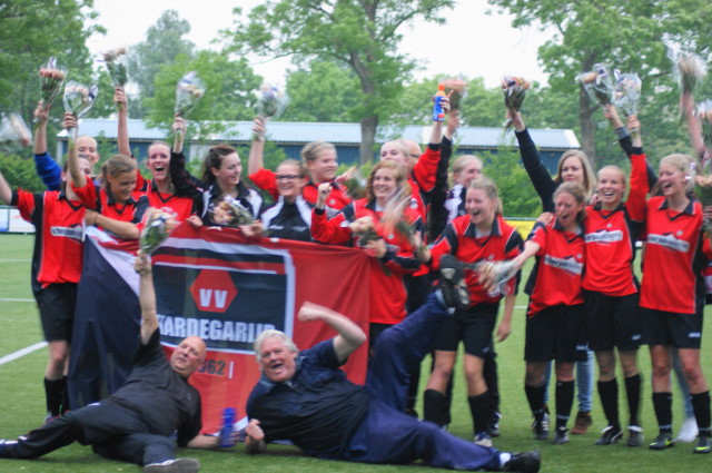 🎥 Terugblik: VV Hardegarijp VR1 kampioen 2012-2013