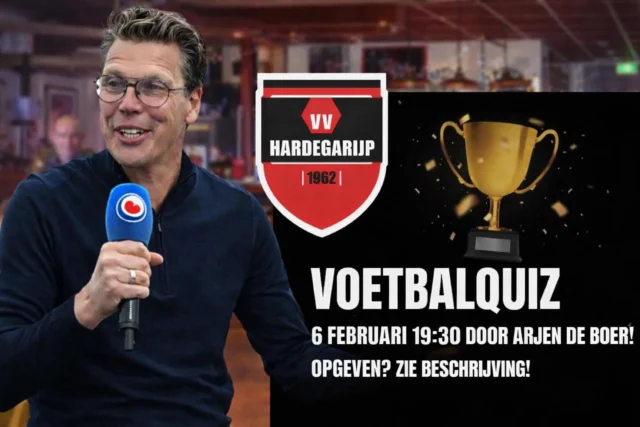 ❗Vrijdag 6 februari staat de VV Hardegarijp Voetbalquiz op het programma.❗

Deze gezellig avond wordt gepresenteerd door onze quizmaster; Arjen de Boer 🎤

Geef je zo snel mogelijk op (16+) via Leon Kingma (06-13018906). VOL=VOL! Je kan je individueel opgeven of in team van max 4 personen.

De kantine is vanaf 19:00 open en om 19:30 starten we met de eerste ronde! We spelen 8 verschillende rondes en een individuele finale ronde.

Sla de boeken er op na, duik in de krochten van Wikipedia en wie weet word jij op 6 februari uitgeroepen tot DE voetbalkenner van VV Hardegarijp en daarmee de opvolger van Dennis Soepboer. Of prolongeert hij zijn titel? 🏆